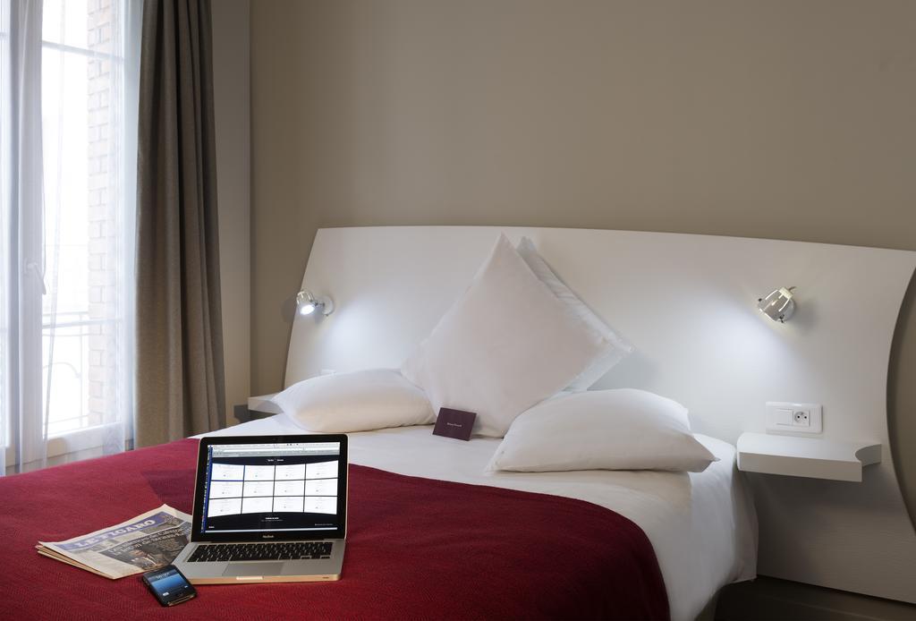 Mercure Paris 4*